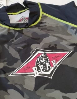 BEAR SURFBOARDS RASHGUARD LYCRA ALLOVER PRINT LYCRA SURF -Freedom Wave Shop bear surfboards rashguard allover print 2