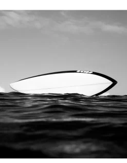 PUKAS 5'10" CHRIS CHRISTENSON PEGASO TWIN FIN BLACK 12 PUKAS 5'10" CHRIS CHRISTENSON PEGASO TWIN FIN BLACK -Freedom Wave Shop pukas chris christenson 5 10 pegaso twin fin black 4