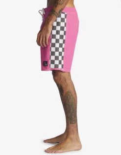 QUIKSILVER BOARDSHORT ORIGINAL ARCH 18" PINK -Freedom Wave Shop quiksilver boardshort original arch 18 pink 2