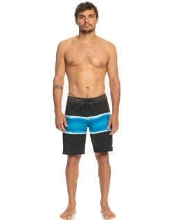 QUIKSILVER BOARDSHORTS SURFSILK NEW WAVE 19" BLACK -Freedom Wave Shop quiksilver boardshorts surfsilk new wave 19 black 2