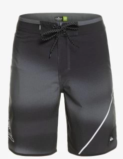 QUIKSILVER BOARDSHORTS SURFSILK NEW WAVE 20" BLACK -Freedom Wave Shop quiksilver boardshorts surfsilk new wave 20 black 2