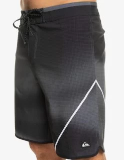 QUIKSILVER BOARDSHORTS SURFSILK NEW WAVE 20" BLACK -Freedom Wave Shop quiksilver boardshorts surfsilk new wave 20 black 3