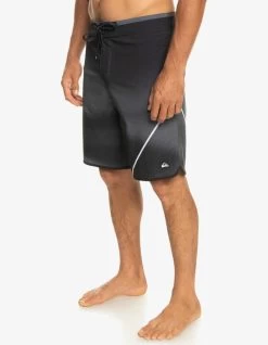 QUIKSILVER BOARDSHORTS SURFSILK NEW WAVE 20" BLACK -Freedom Wave Shop quiksilver boardshorts surfsilk new wave 20 black 4