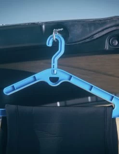 SURFLOGIC MAGNETIC WETSUIT HOOK -Freedom Wave Shop surflogic gancio magnetico per muta 2