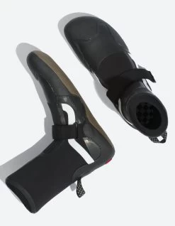 VANS 3MM SURF BOOT 2 HI VELCRO -Freedom Wave Shop vans calzari surf 2 hi velcro 3 mm 2