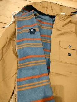 VISSLA BREAKERS III REVERSIBLE JACKET 6 VISSLA BREAKERS III REVERSIBLE JACKET -Freedom Wave Shop vissla breakers iii giacca reversibile zip con cappuccio 2